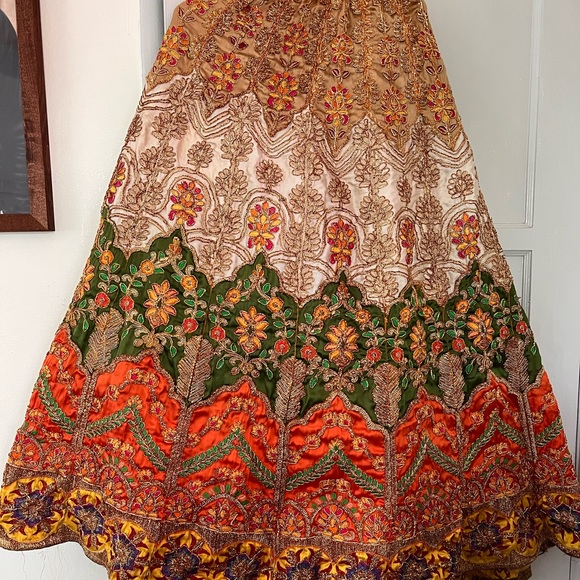 Bridal mehndi outfit